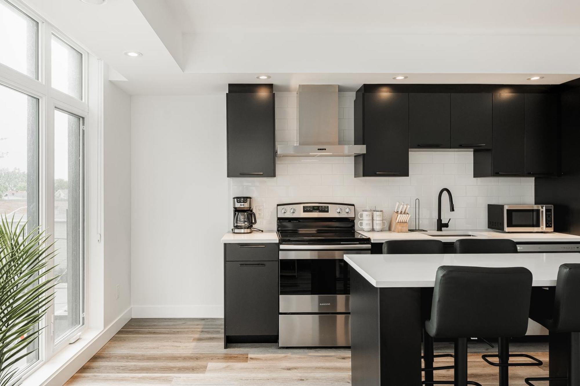 Westview Luxury Suites Ottawa Exterior foto